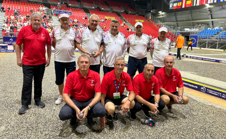 https://www.petanque-england.uk/wp-content/uploads/2025/02/Veterans-with-french-team-445x275-1.png